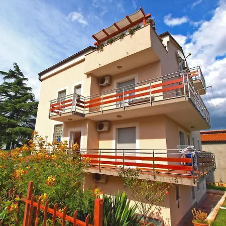 Gracijela 1152 Apartament *
